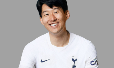 爱游戏APP下载:32岁孙兴慜夺热刺生涯首冠，10年白衣终捧杯